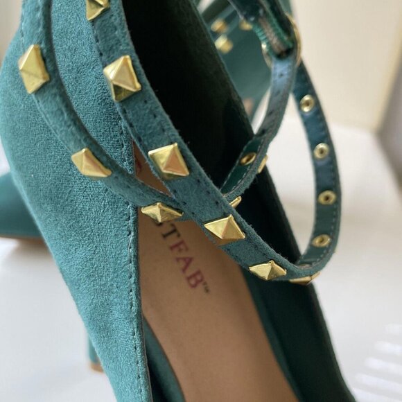 JustFab Green Suede Platform Heels Size 7. Double Strap With Gold Studs - Picture 6 of 6